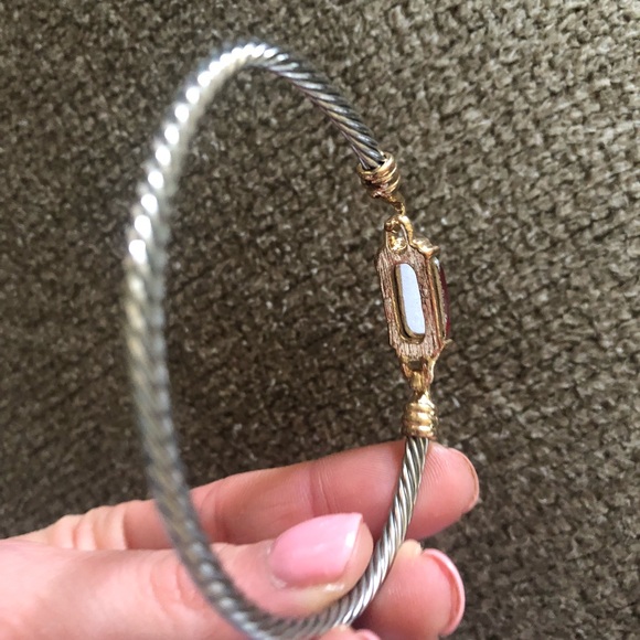 Clasp women’s bracelet - Picture 3 of 3